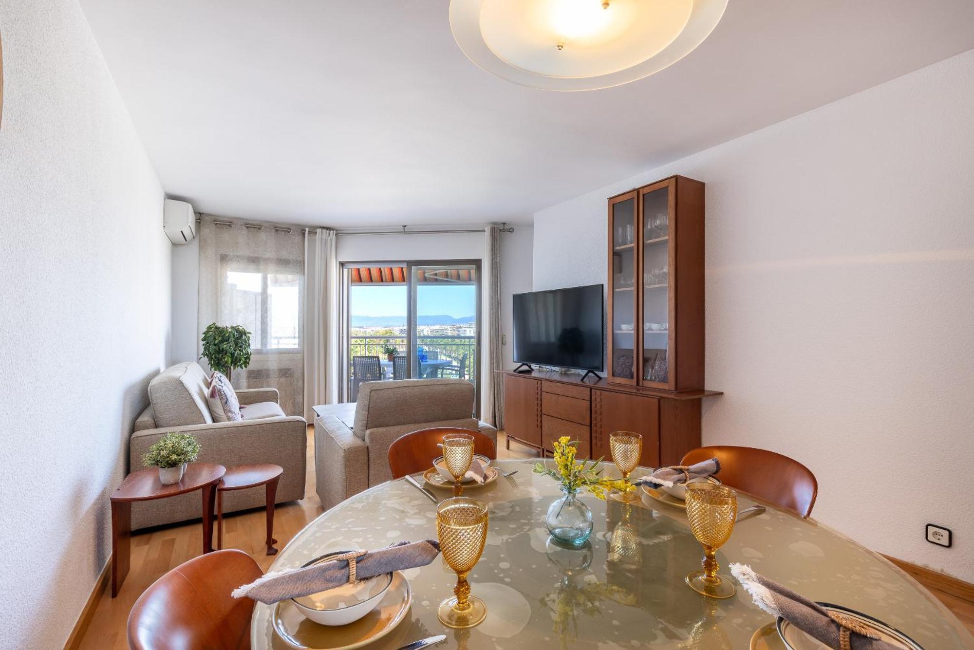 Uhc Santillana Family Complex Salou Zimmer foto